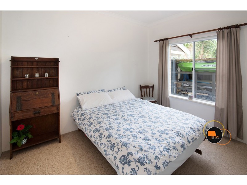 Unit 1 / 16 Marmaduke Point Drive, Gnarabup WA 6285