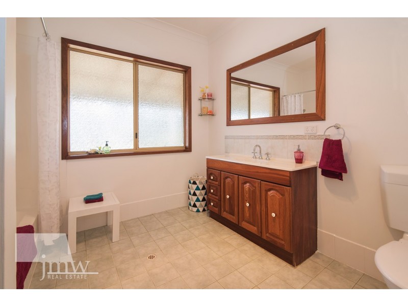 173 Wisteria Drive, Quindalup WA 6281