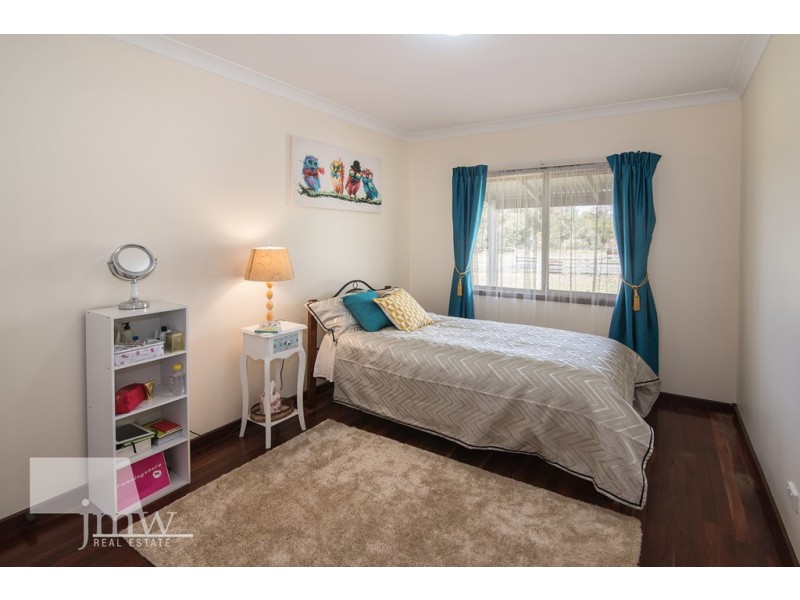 173 Wisteria Drive, Quindalup WA 6281