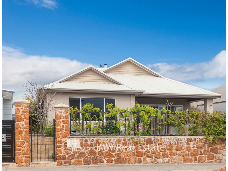 12 Castleroy Terrace, Dunsborough WA 6281