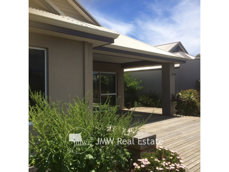 12 Castleroy Terrace, Dunsborough WA 6281