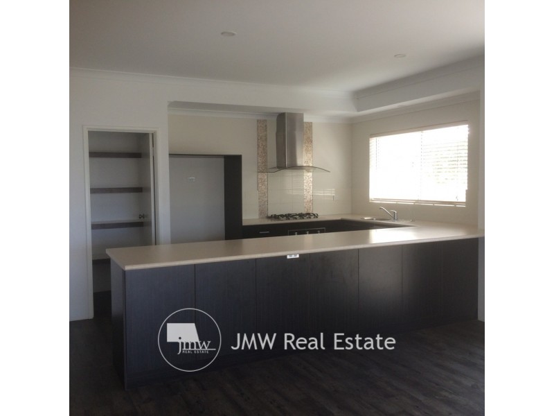 12 Castleroy Terrace, Dunsborough WA 6281