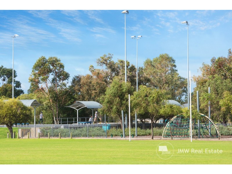 12 Castleroy Terrace, Dunsborough WA 6281