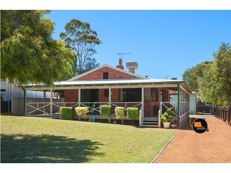 8 Finlayson Street, Dunsborough WA 6281
