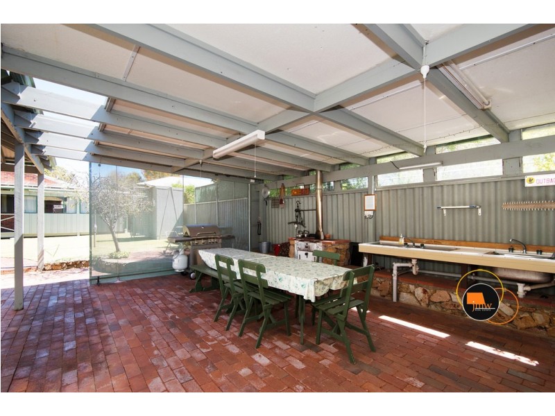 8 Finlayson Street, Dunsborough WA 6281