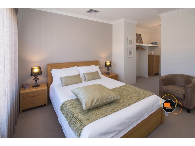 30 Hennessey Loop, Dunsborough WA 6281