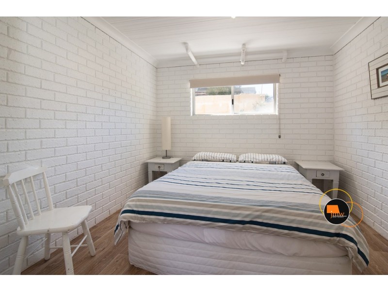 Unit 1 / 1 Galliers Street, Gracetown WA 6284