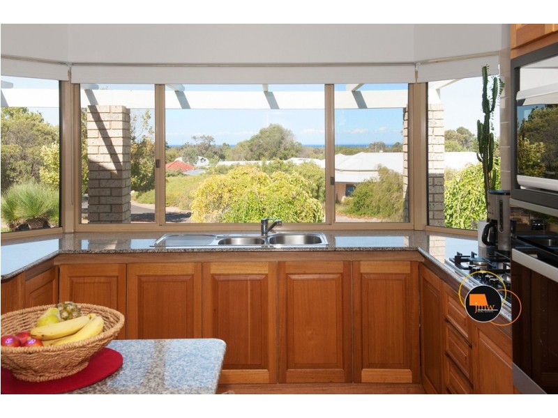 15 Carinya Rise, Dunsborough WA 6281