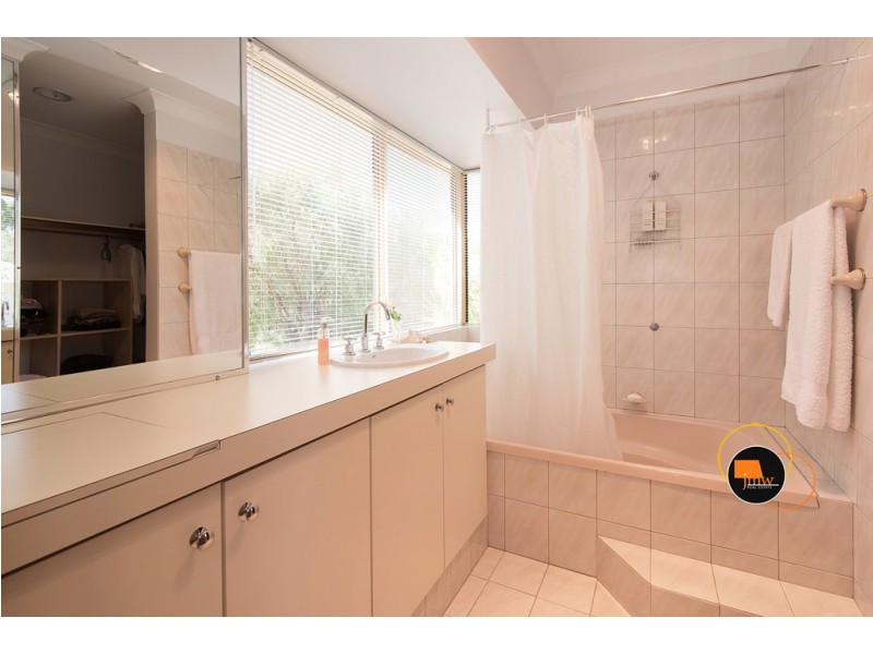 15 Carinya Rise, Dunsborough WA 6281
