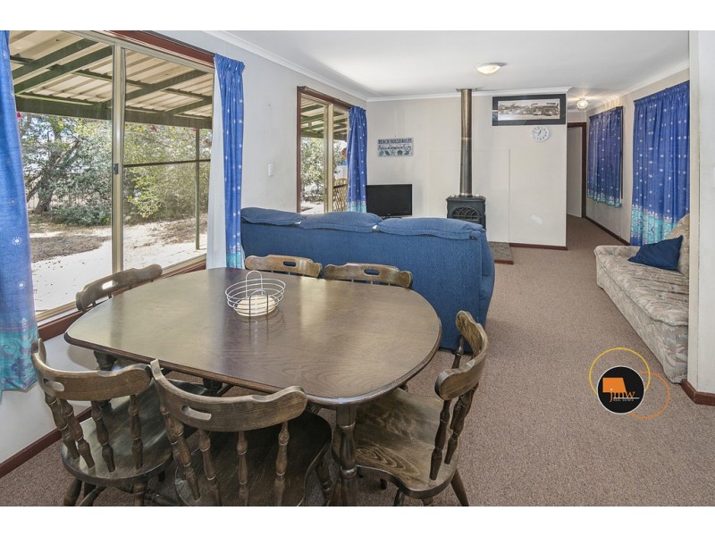 11 Halcyon Way, Dunsborough WA 6281