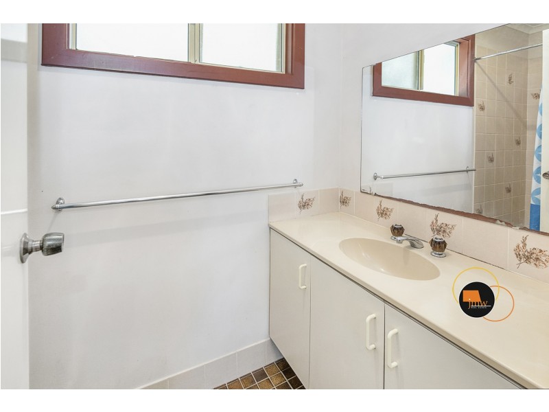 11 Halcyon Way, Dunsborough WA 6281