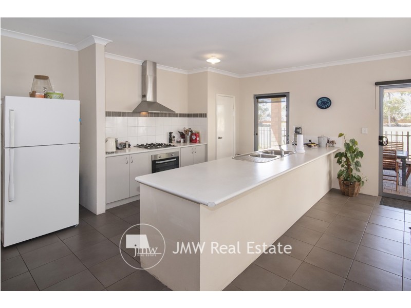 7 Naruo Court, Dunsborough WA 6281