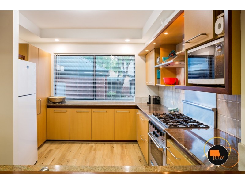 Unit 3 / 553 Bussell Highway, Broadwater WA 6280