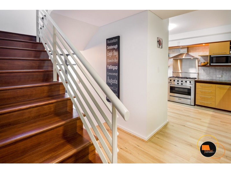 Unit 3 / 553 Bussell Highway, Broadwater WA 6280