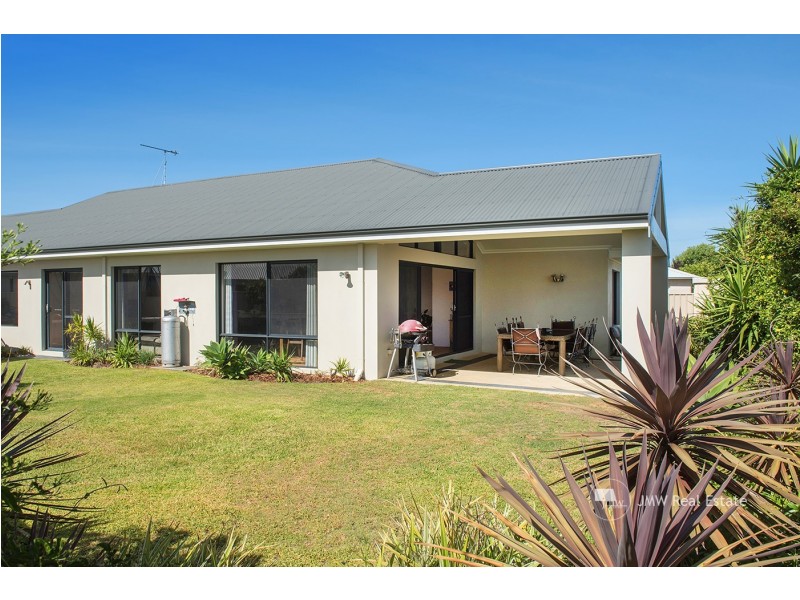 87 St Michaels Parkway, Dunsborough WA 6281