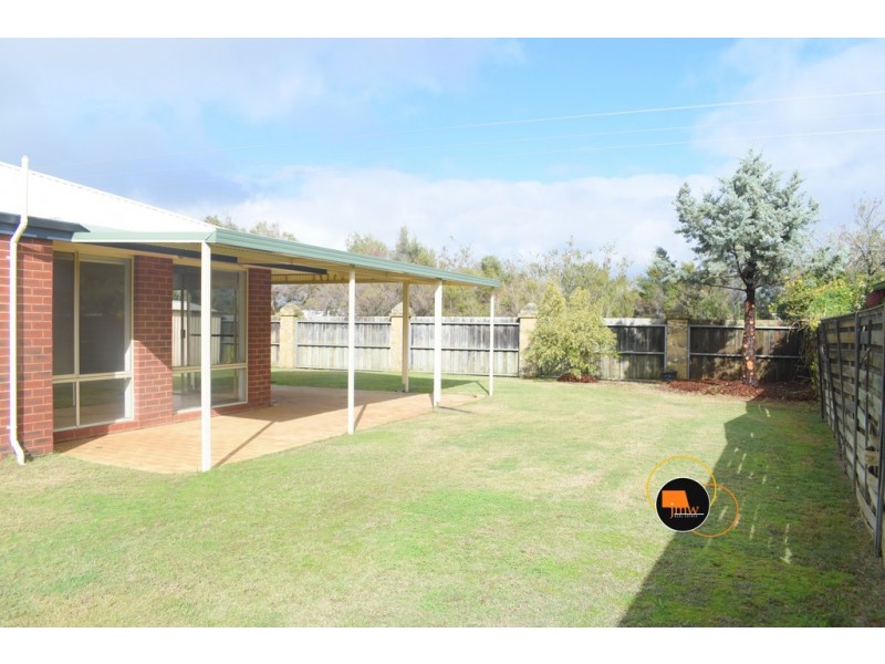 32 Seattle Court, Quindalup WA 6281