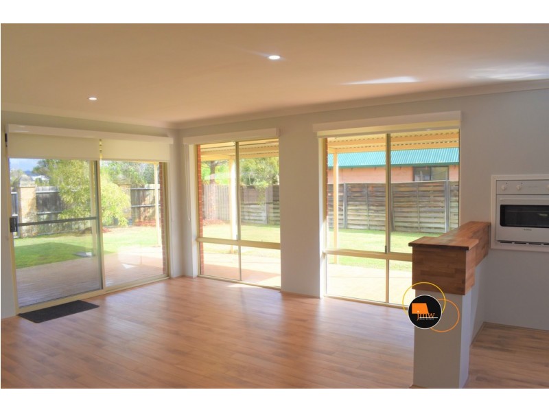 32 Seattle Court, Quindalup WA 6281