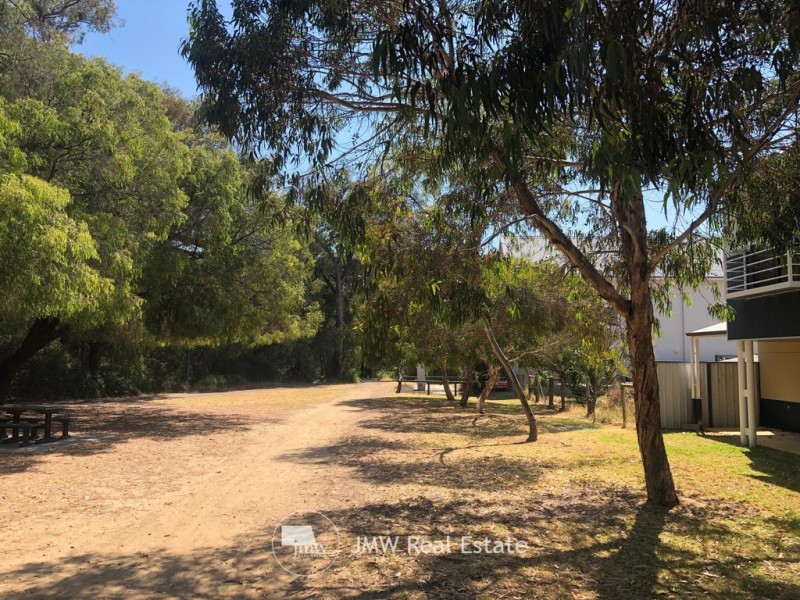 Unit 13, 25 – 27 Dunn Bay Road, Dunsborough WA 6281