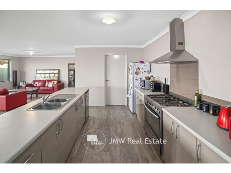 39 St Michaels Parkway, Dunsborough WA 6281