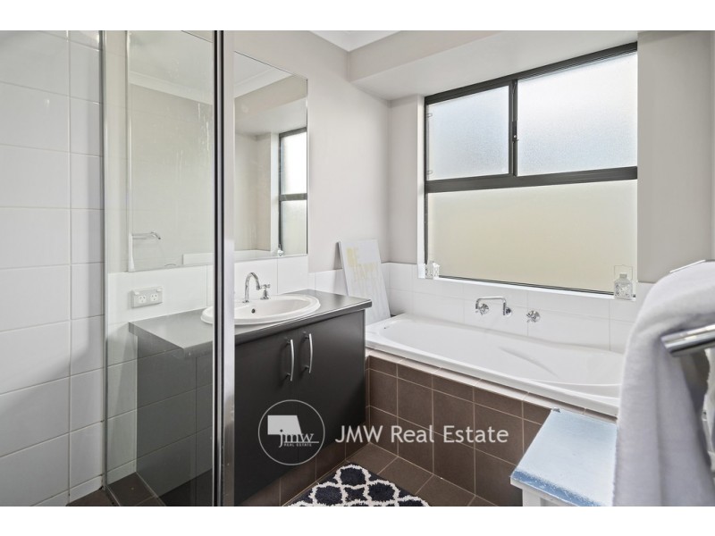 39 St Michaels Parkway, Dunsborough WA 6281