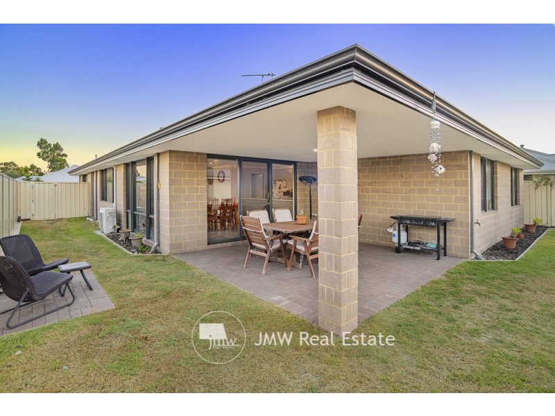 39 St Michaels Parkway, Dunsborough WA 6281