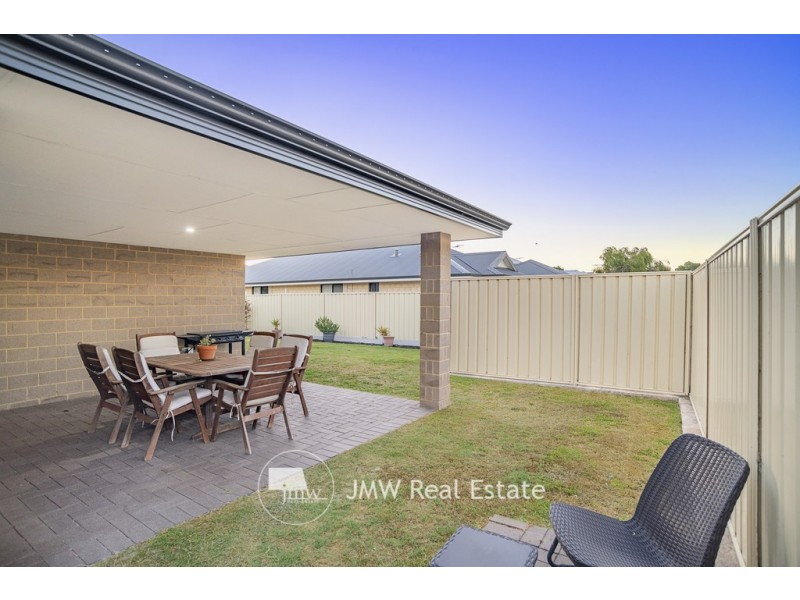 39 St Michaels Parkway, Dunsborough WA 6281
