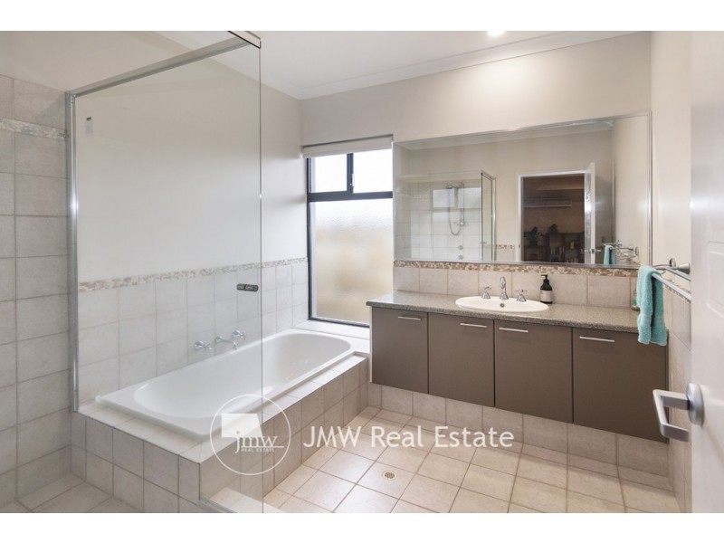 23 Oakmont Crescent, Dunsborough WA 6281