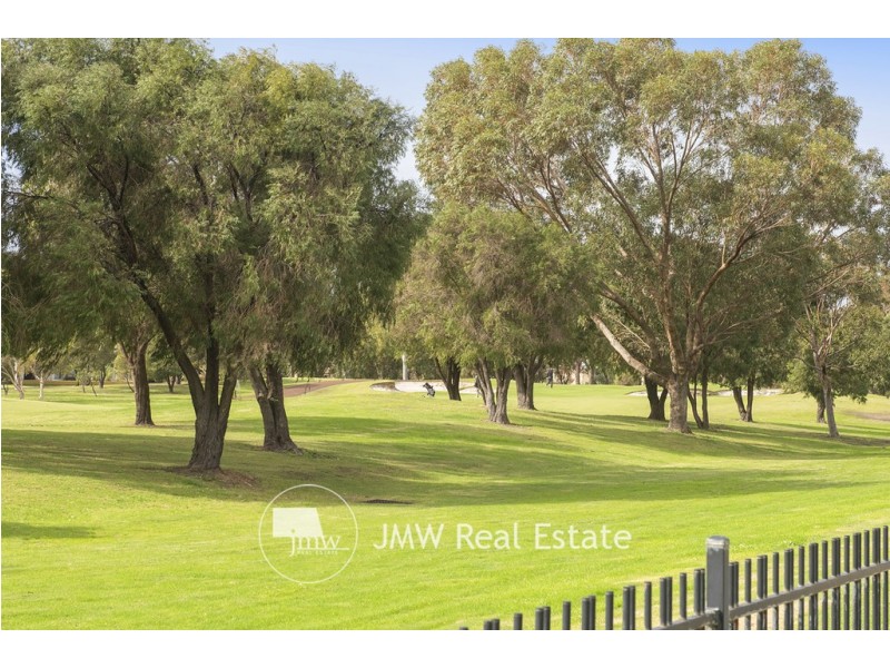 23 Oakmont Crescent, Dunsborough WA 6281