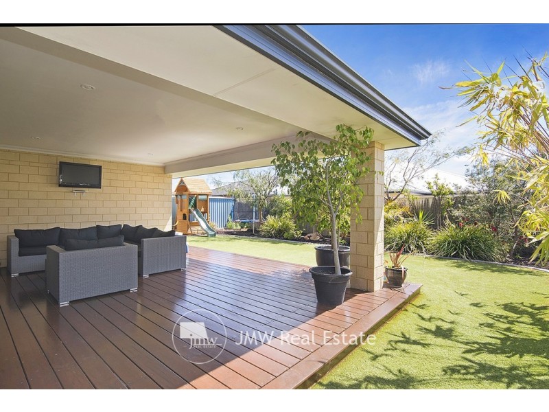 15 Augusta Parade, Dunsborough WA 6281