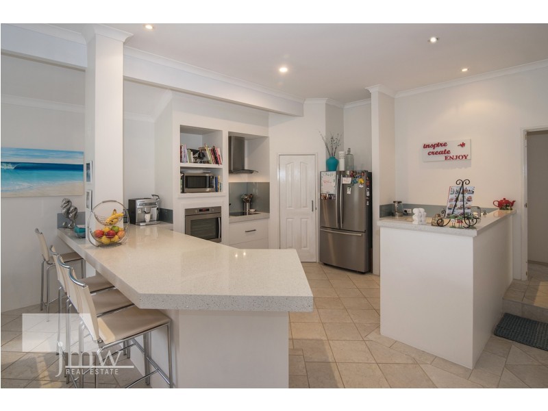 18 The Enclave, Dunsborough WA 6281