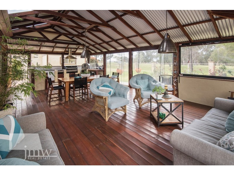 18 The Enclave, Dunsborough WA 6281