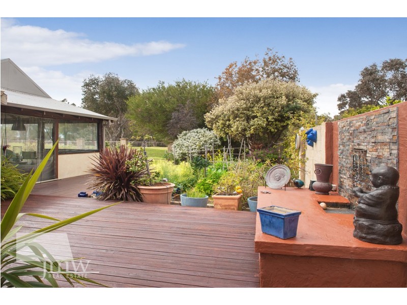 18 The Enclave, Dunsborough WA 6281