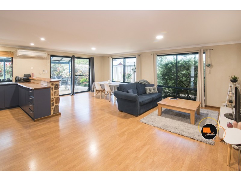 Unit 1 / 21 Amberley Loop, Dunsborough WA 6281