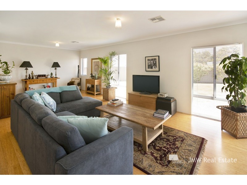 31 Gibson Drive, Dunsborough WA 6281