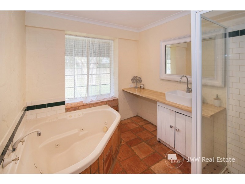 8 Chieftain Crescent, Dunsborough WA 6281