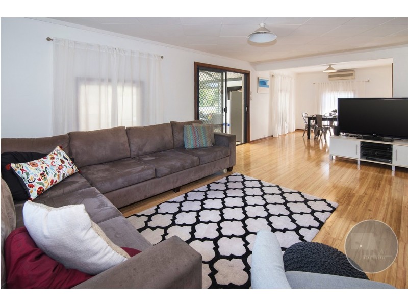 1 Manson Street, West Busselton WA 6280