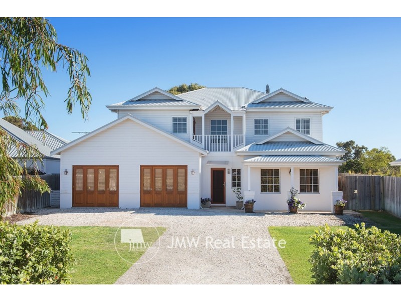 15 Oakmont Crescent, Dunsborough WA 6281