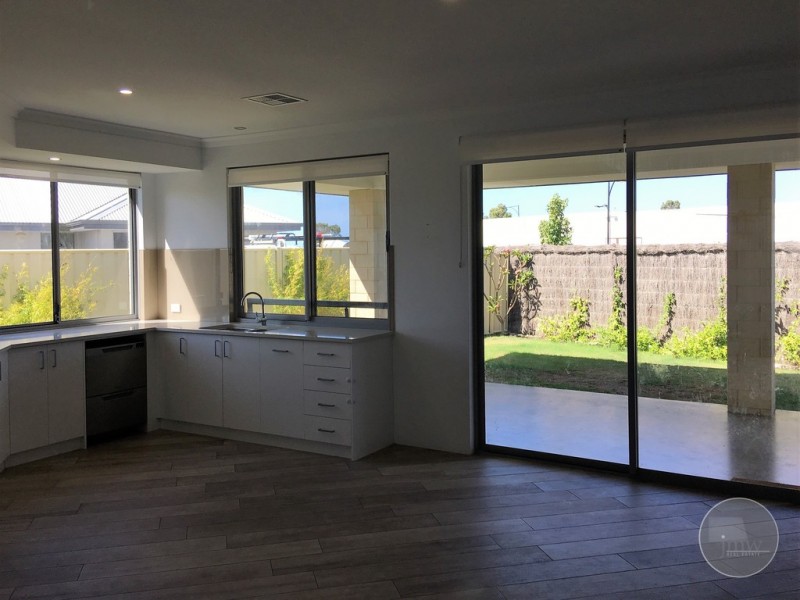 19 Bandon Loop, Dunsborough WA 6281