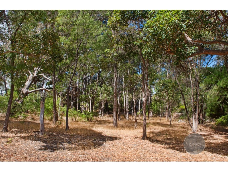 8 Samphire Place, Dunsborough WA 6281