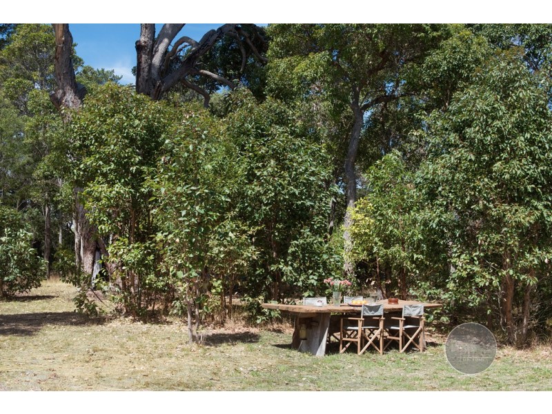 8 Samphire Place, Dunsborough WA 6281