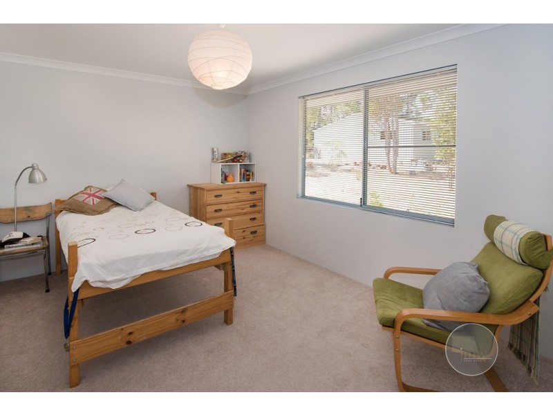 8 Samphire Place, Dunsborough WA 6281