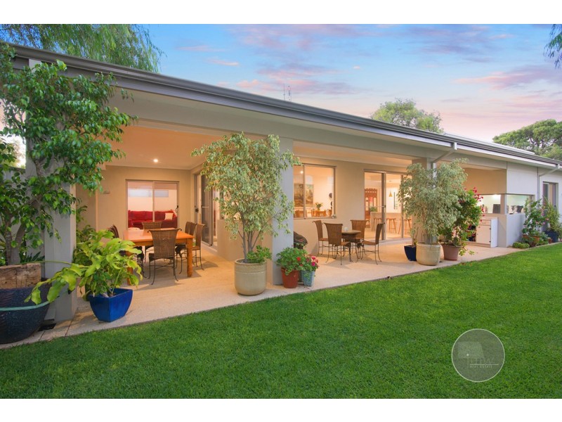 35 Ollis Street, Quindalup WA 6281