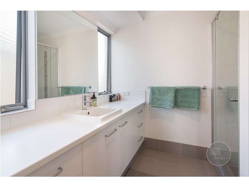 16 Augusta Parade, Dunsborough WA 6281