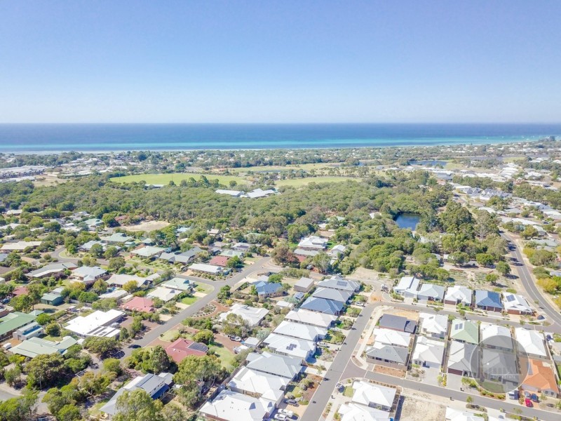 22 Ballard Loop, Dunsborough WA 6281