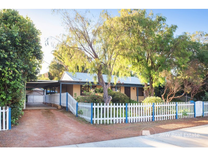 30 Bovell Avenue, Margaret River WA 6285