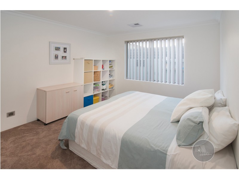 35 Ollis Street, Quindalup WA 6281