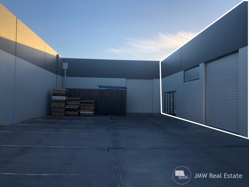 Unit 1, 35 Faure Lane, Dunsborough WA 6281