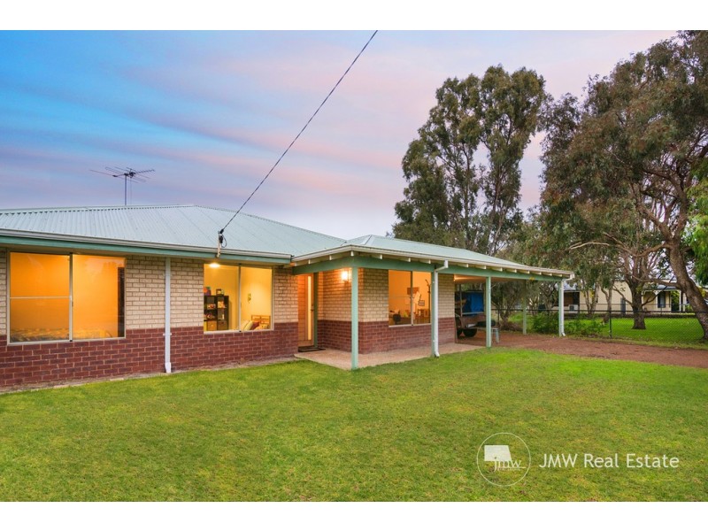 21 Elmore Road, Quindalup WA 6281