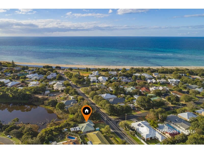 21 Elmore Road, Quindalup WA 6281