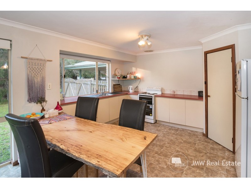 21 Elmore Road, Quindalup WA 6281